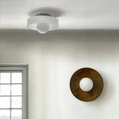 Nordisk loftlampe i klart glas til køkken, stue og soveværelse