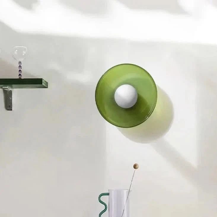 Nordisk loftlampe i klart glas til køkken, stue og soveværelse