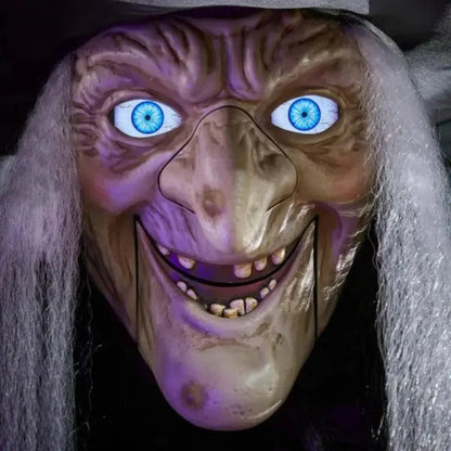Flyvende heks med lys, lyd og bevægelige vinger til halloweenpynt ude og inde