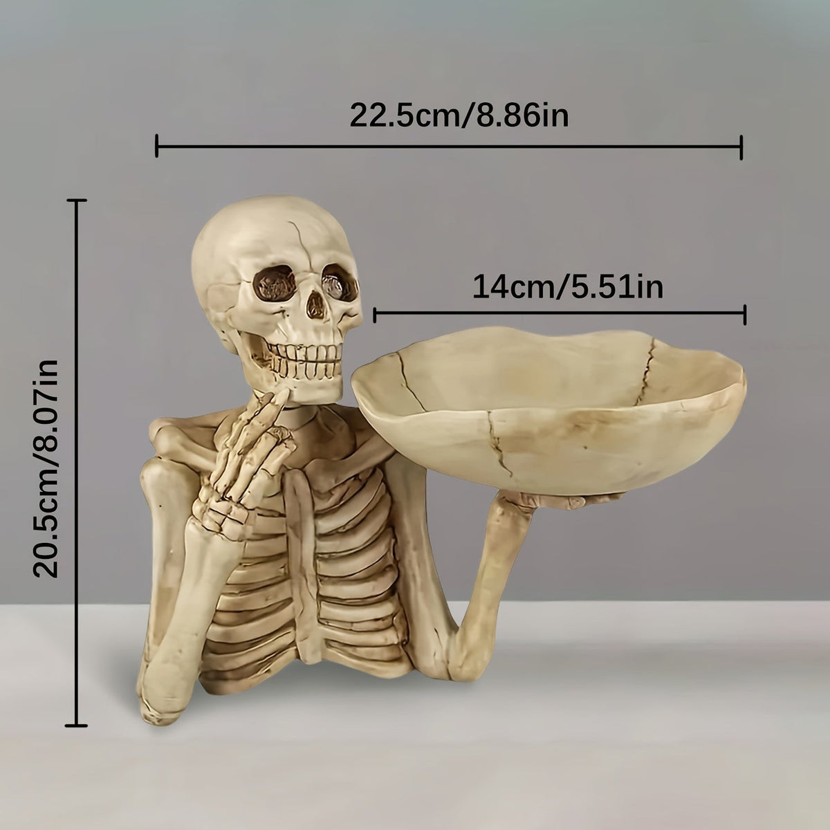 Dekorativ kranieskål i resin til halloween og gotisk indretning