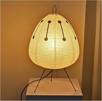 Elegant bordlampe i rispapir med jernfod i japansk design